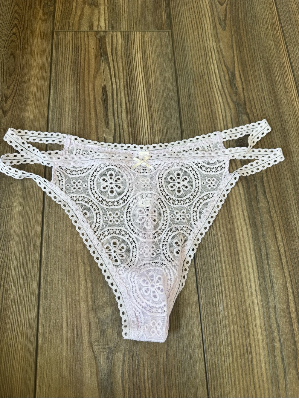 PINK Victoria's Secret light purple lilac Lace Strappy Thong
